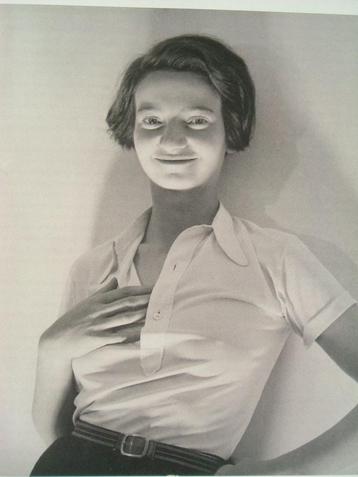 Marianne Breslauer - Photographs. beschikbaar voor biedingen