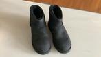 UGG Australia korte laars zwart, Ophalen of Verzenden, Zo goed als nieuw, Zwart