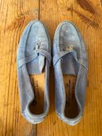 Loro Piana Loafers - Maat 37, Kleding | Dames, Ophalen of Verzenden, Zo goed als nieuw, Blauw, Instappers
