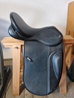 Horka 18 inch dressuur zadel, Ophalen of Verzenden, Zo goed als nieuw, Dressuur