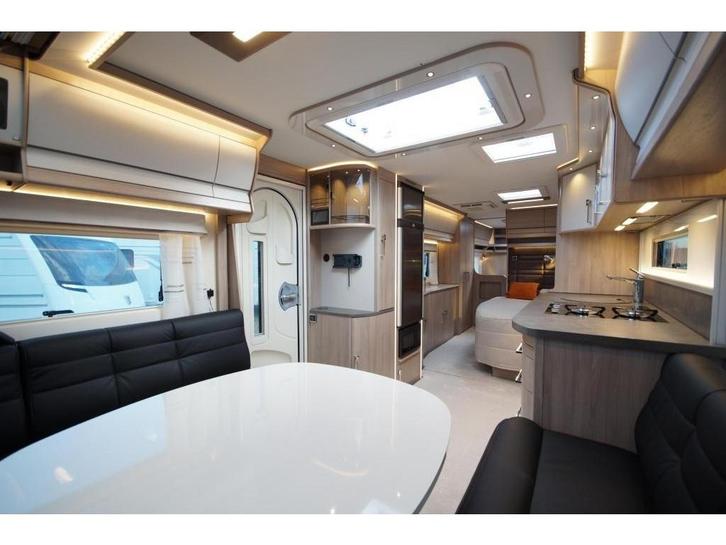 Kabe Imperial 1000 TDL (895387), Caravans en Kamperen, Caravans, Particulier, meer dan 6, 2000 kg en meer, Treinzit, Kabe, Frans bed