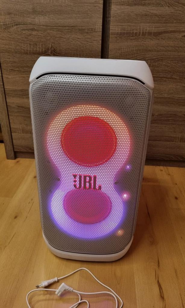 Te Huur JBL partybox 320 Maastricht, Ophalen, Zo goed als nieuw, Luidspreker(s)