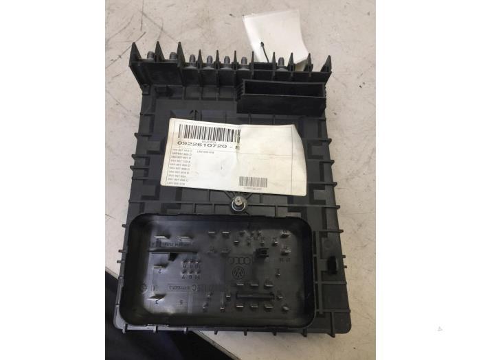 Zekeringkast van een Volkswagen Golf, Auto-onderdelen, Elektronica en Kabels, Gebruikt, 3 maanden garantie, Ophalen of Verzenden