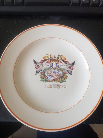 Vintage wandbord geboorte Beatrix beschikbaar voor biedingen