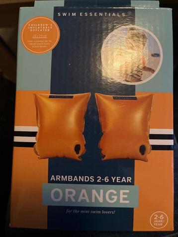 Zwembandjes beschikbaar voor biedingen