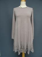 FINERY maat M, heidepaarse gebreide jurk met kanten rand., Kleding | Dames, Maat 38/40 (M), Overige kleuren, FINERY, Ophalen of Verzenden