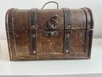 Authentiek vintage houten kistje met metalen beslag, Ophalen of Verzenden, Gebruikt, Minder dan 50 cm, Minder dan 50 cm