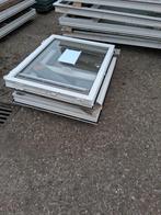 Diverse circulaire kunstof kozijnen, Doe-het-zelf en Verbouw, Kozijnen en Schuifpuien, Kunststof, Gebruikt, Raamkozijn, Inclusief glas