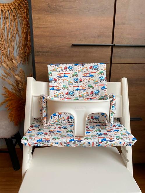 ☀️Bouwmachines kussenset voor kinderstoel stokke trip trap, Kinderen en Baby's, Kinderstoelen, Nieuw, Meegroeistoel, Stoelverkleiner
