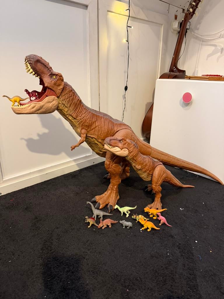 T-rex speelgoed xxl, Ophalen of Verzenden, Zo goed als nieuw, Paard, Beeldje of Figuurtje