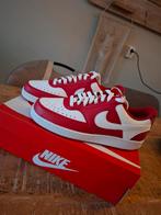 Nike Court Vision Low Rood/Wit - Nieuw in doos!, Ophalen of Verzenden, Nieuw, Schoenen