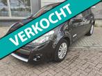 Renault Clio 1.2 TCe Collection AIRCO/NAP/NAVI/CR CONTROL, Voorwielaandrijving, Euro 5, Gebruikt, Zwart