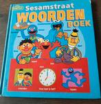 Sesamstraat woordenboek oa Bert Ernie Elmo koekiemonster, Boeken, Ophalen of Verzenden, Zo goed als nieuw, 3 tot 4 jaar
