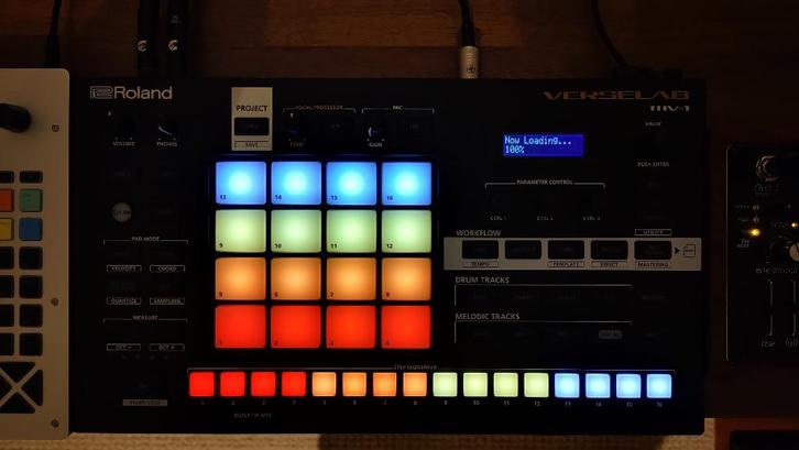 Roland VERSELAB MV-1 | Song Production Studio, Muziek en Instrumenten, Drumcomputers, Zo goed als nieuw, Roland, Ophalen of Verzenden