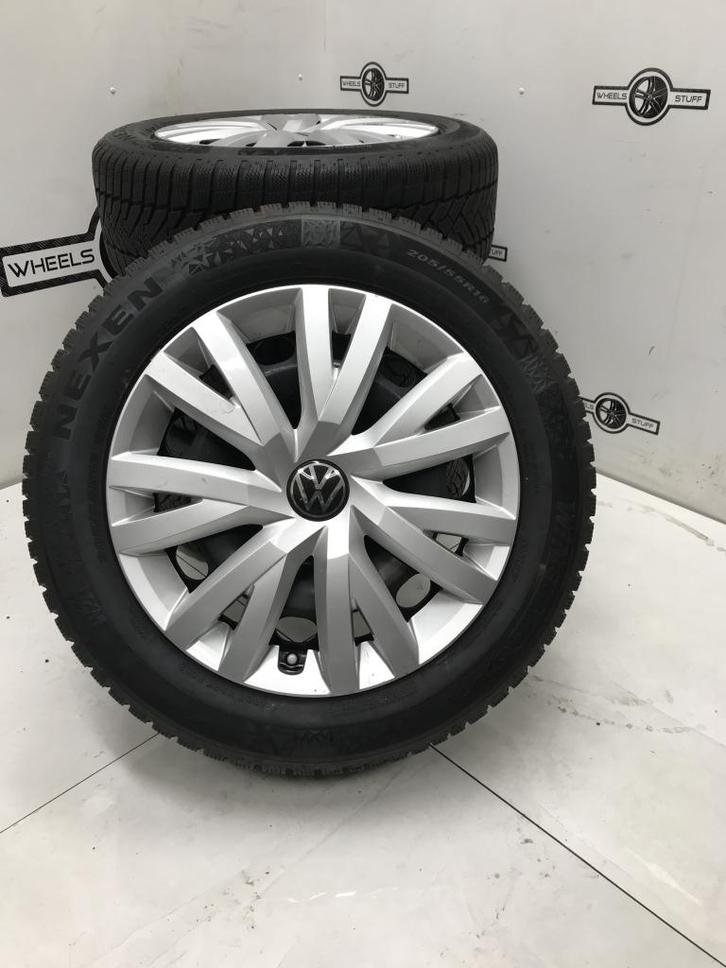 VW Golf staal velgen 16"inch winterbanden wieldoppen 5x112, Auto-onderdelen, Banden en Velgen