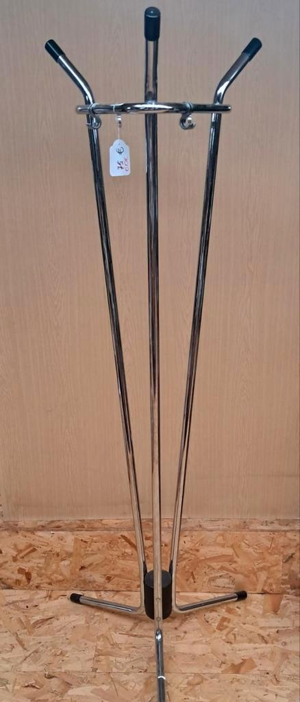 Metalen tubax kapstok, Huis en Inrichting, Woonaccessoires | Kapstokken, Zo goed als nieuw, Wandkapstok, Minder dan 100 cm, Metaal
