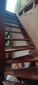 Houten trap - linksdraaiend, Doe-het-zelf en Verbouw, Ladders en Trappen, Ophalen, Gebruikt, Trap, 2 tot 4 meter