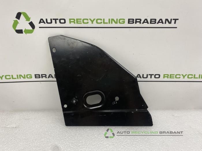 Steun (diversen) van een Renault Master, Auto-onderdelen, Ophanging en Onderstel, Gebruikt, 3 maanden garantie, Ophalen of Verzenden