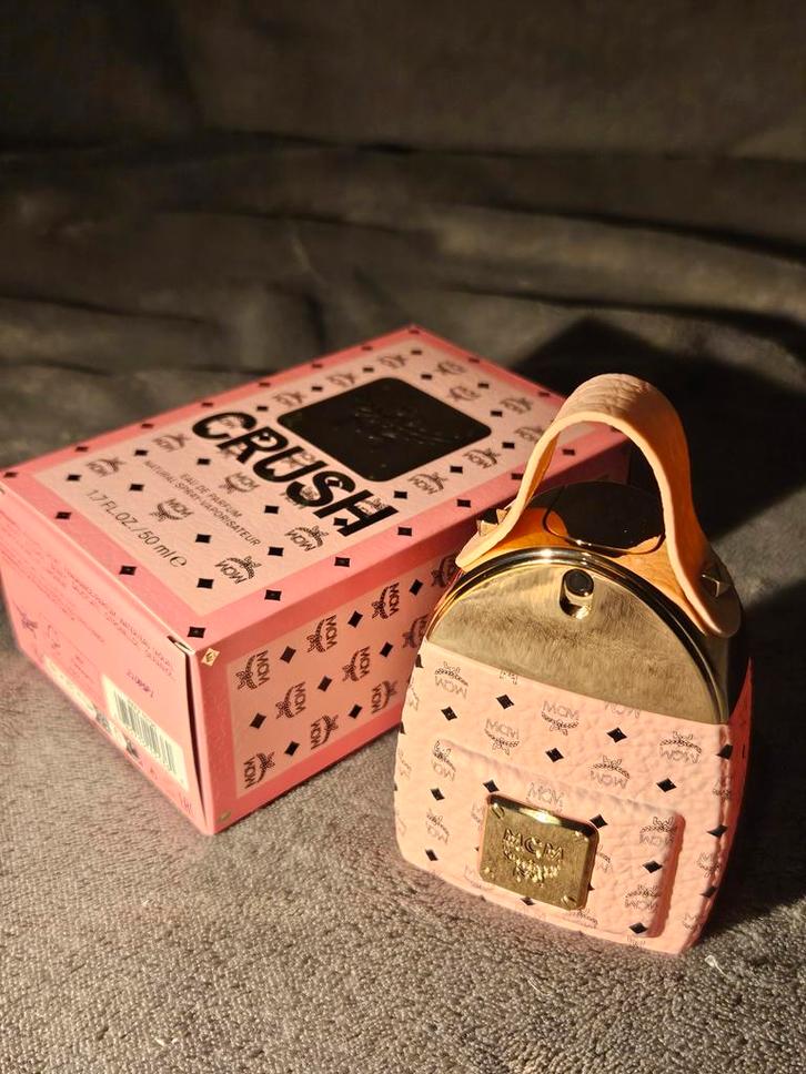 MCM Crush Eau de Parfum 50ml - Nieuw!, Sieraden, Tassen en Uiterlijk, Uiterlijk | Parfum, Zo goed als nieuw, Ophalen of Verzenden