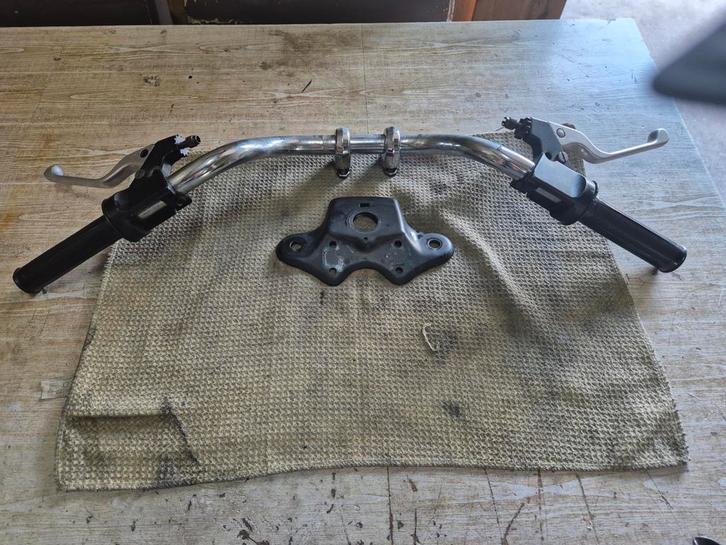 Originele Magura handvatten set in kreidler RS RMC RM TM., Fietsen en Brommers, Brommeronderdelen | Kreidler, Zo goed als nieuw