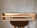 Ikea Flisat wandplank, 2 stuks, Huis en Inrichting, Woonaccessoires | Wandplanken en Boekenplanken, Ophalen, Zo goed als nieuw