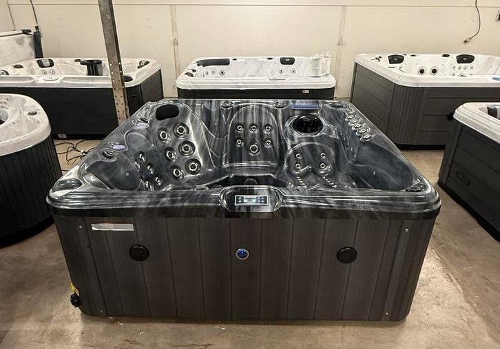 Balboa Jacuzzi | Devine | Energiezuinig, Tuin en Terras, Zwembad-toebehoren, Zo goed als nieuw, Overige typen, Ophalen of Verzenden