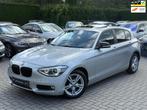 BMW 1-serie 116i Business+ Sport|Nieuwe Ketting + Klepseals|, Auto's, BMW, Gebruikt, Zwart, 4 cilinders, 650 kg