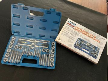 HBM 40 Delige TAP EN SNIJSET UNC / UNF MATEN beschikbaar voor biedingen