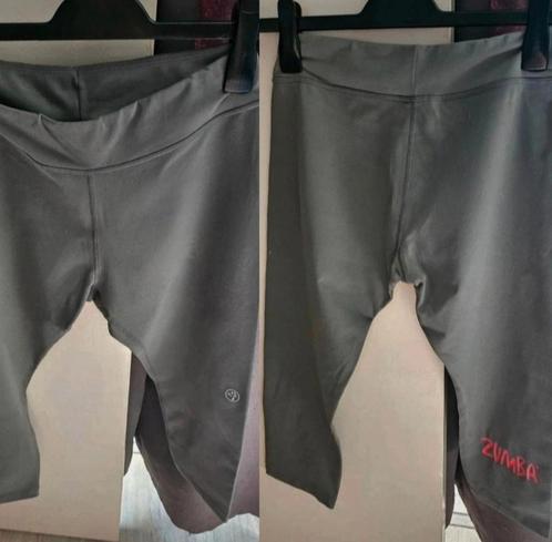 ALS NIEUWE Zumba Grijs/Roze/Wit driekwart sportlegging, M/38, Kleding | Dames, Sportkleding, Zo goed als nieuw, Overige typen