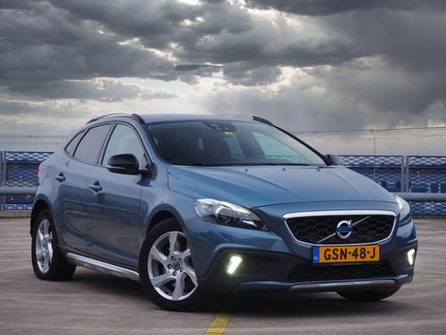 Volvo V40 Cross Country 2.5 T5 255PK AWD - 1e EIGENAAR -, Auto's, Volvo, Particulier, V40, 4x4, ABS, Achteruitrijcamera, Airbags