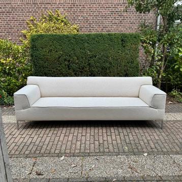 Design On Stock Bloq bank 4 zits - nieuw gestoffeerd beschikbaar voor biedingen