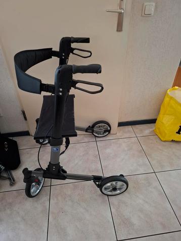 Als nieuwe rollator  beschikbaar voor biedingen