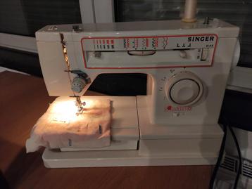 Singer solaris naaimachine beschikbaar voor biedingen