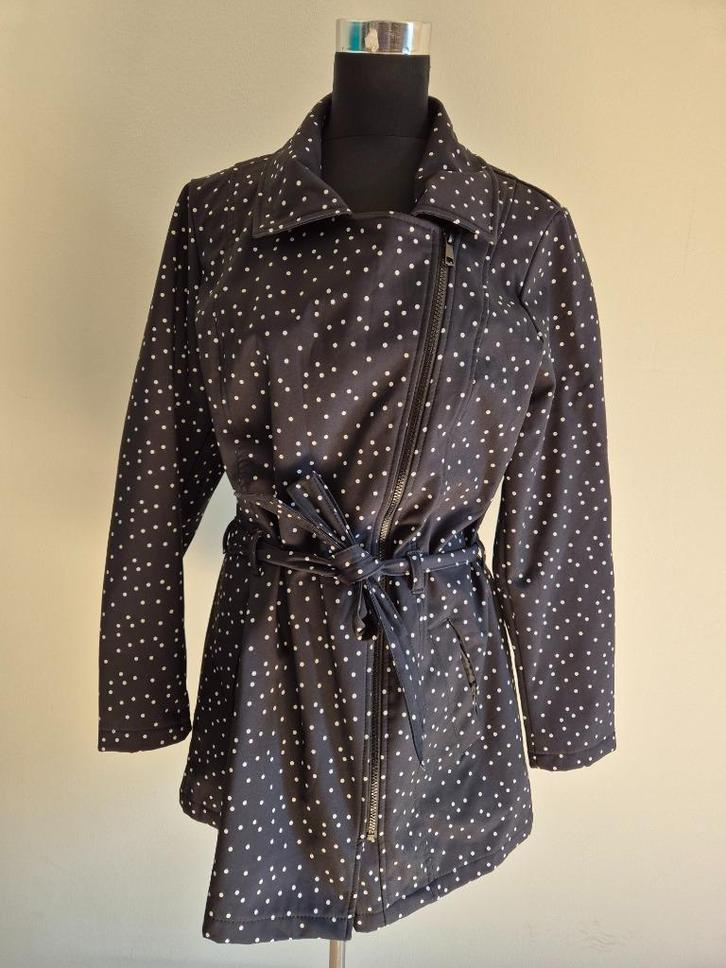 Jas75 - Zwart-witte polkadot jas maat 42 (1), Kleding | Dames, Jasjes, Kostuums en Pakken, Zo goed als nieuw, Maat 42/44 (L), Zwart