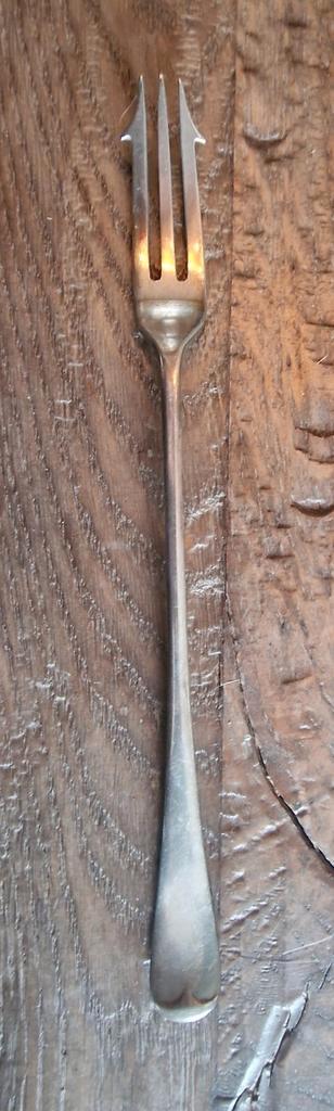 Verzilverde Vleesvork - Vintage, Antiek en Kunst, Antiek | Bestek, Ophalen of Verzenden
