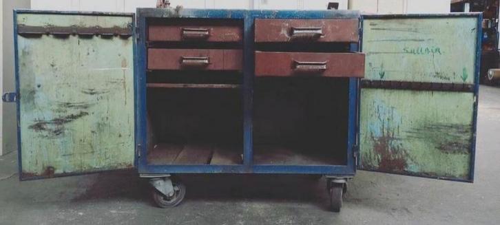 Vintage Werkbank - Zware Kwaliteit, Antiek en Kunst, Antiek | Meubels | Kasten, Ophalen