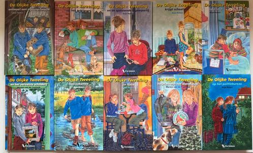 De Olijke Tweeling - 13 (dertien) stuks in één koop, Boeken, Kinderboeken | Jeugd | onder 10 jaar, Gelezen, Ophalen of Verzenden
