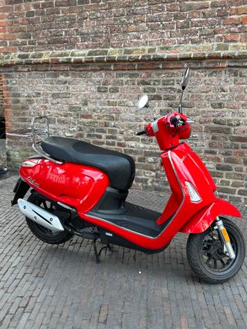 ZGAN (mei 2025) Kymco New Like - Vespa look-a-like | retro beschikbaar voor biedingen