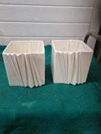 bloempotten wit met werkje 2 stuks, Ophalen of Verzenden, 'T Olde Gre-j, Info@toldegrej.nl, Endepoelstraat 20f Didam