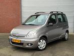 Toyota Yaris Verso 1.3 VVT-i Sol| AUTOMAAT| AIRCO| NEW APK|, Auto's, Toyota, 1299 cc, Stof, Zwart, 4 cilinders