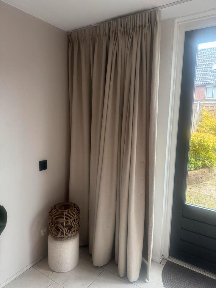 Gordijnen Patrick Zand Kwantum Beige, Huis en Inrichting, Stoffering | Gordijnen en Lamellen, Zo goed als nieuw, 200 cm of meer