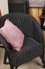 Landelijke stoel, fauteuil, zetel, vintage stoeltje, Ophalen, Landelijk, sober, stoer, vintage, Zwart, Riet of Rotan