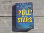 The pull of the stars - Emma Donoghue, Ophalen of Verzenden, Gelezen, Emma Donoghue