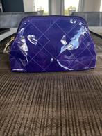 Estée Lauder Make-up Tasje - Nieuw!, Sieraden, Tassen en Uiterlijk, Beautycases, Ophalen of Verzenden, Nieuw, Paars, Softcase