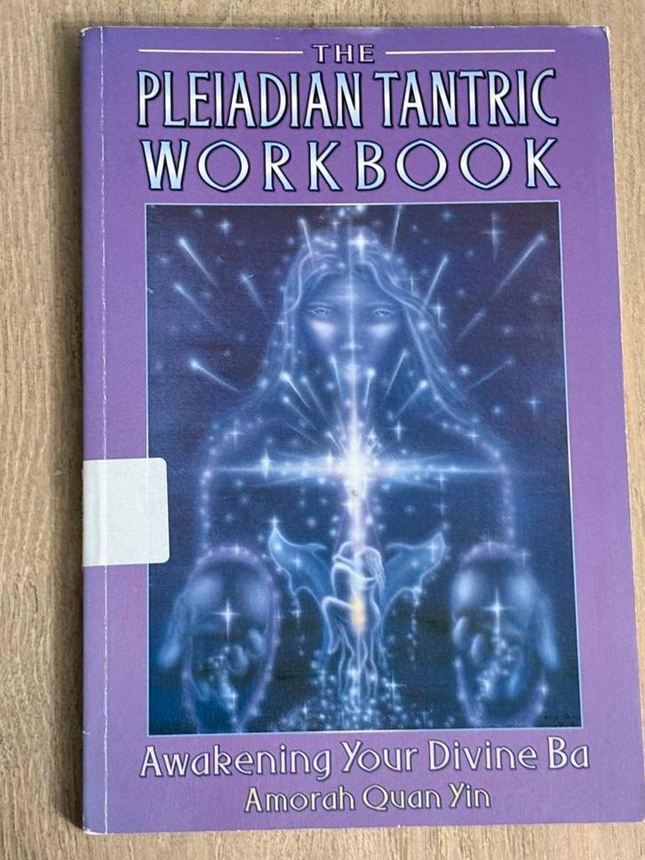 Pleiadian Tantric workbook, Boeken, Esoterie en Spiritualiteit, Zo goed als nieuw, Overige typen, Spiritualiteit algemeen, Ophalen of Verzenden