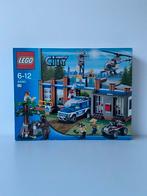 Lego 4440 - Lego City Bospolitie Hoofdkantoor - *NIEUW*, Kinderen en Baby's, Speelgoed | Duplo en Lego, Nieuw, Complete set, Ophalen of Verzenden