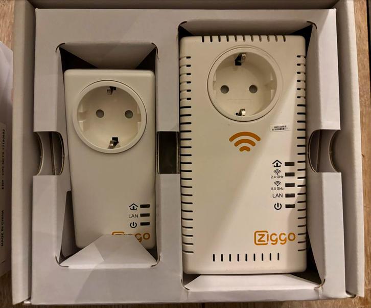 Ziggo Wifibooster Set, Computers en Software, WiFi-versterkers, Zo goed als nieuw, Ophalen of Verzenden
