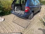 Hondenrek/ bagagerek en kofferbakmat voor Chrysler Voyager, Ophalen