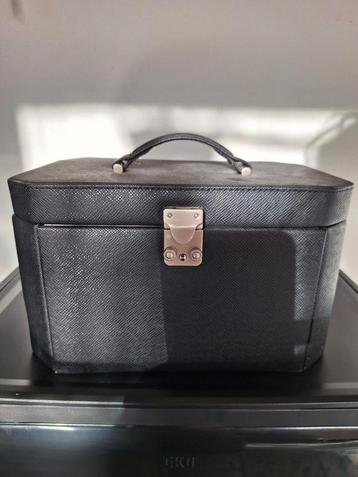 Vintage Juwelenkistje / Beautycase beschikbaar voor biedingen