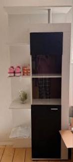 Moderne kast met vitrine l. Te ruilen, Ophalen, Met deur(en), 50 tot 100 cm, Zo goed als nieuw